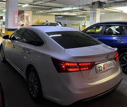 تويوتا أفالون